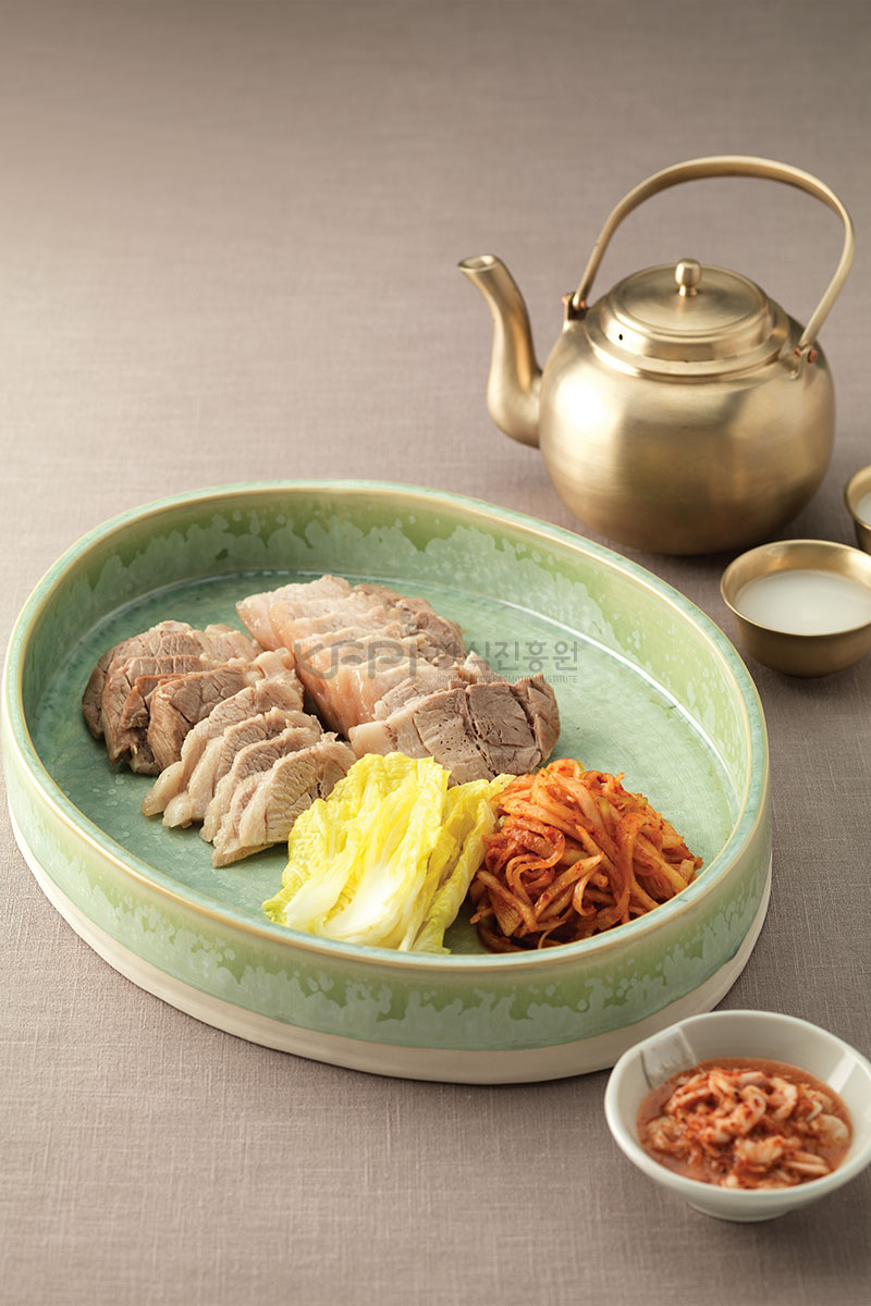 보쌈(돼지제육)