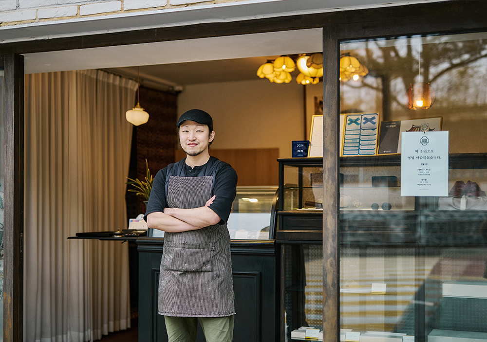 Photo of the owner of Biwon Rice Cake House