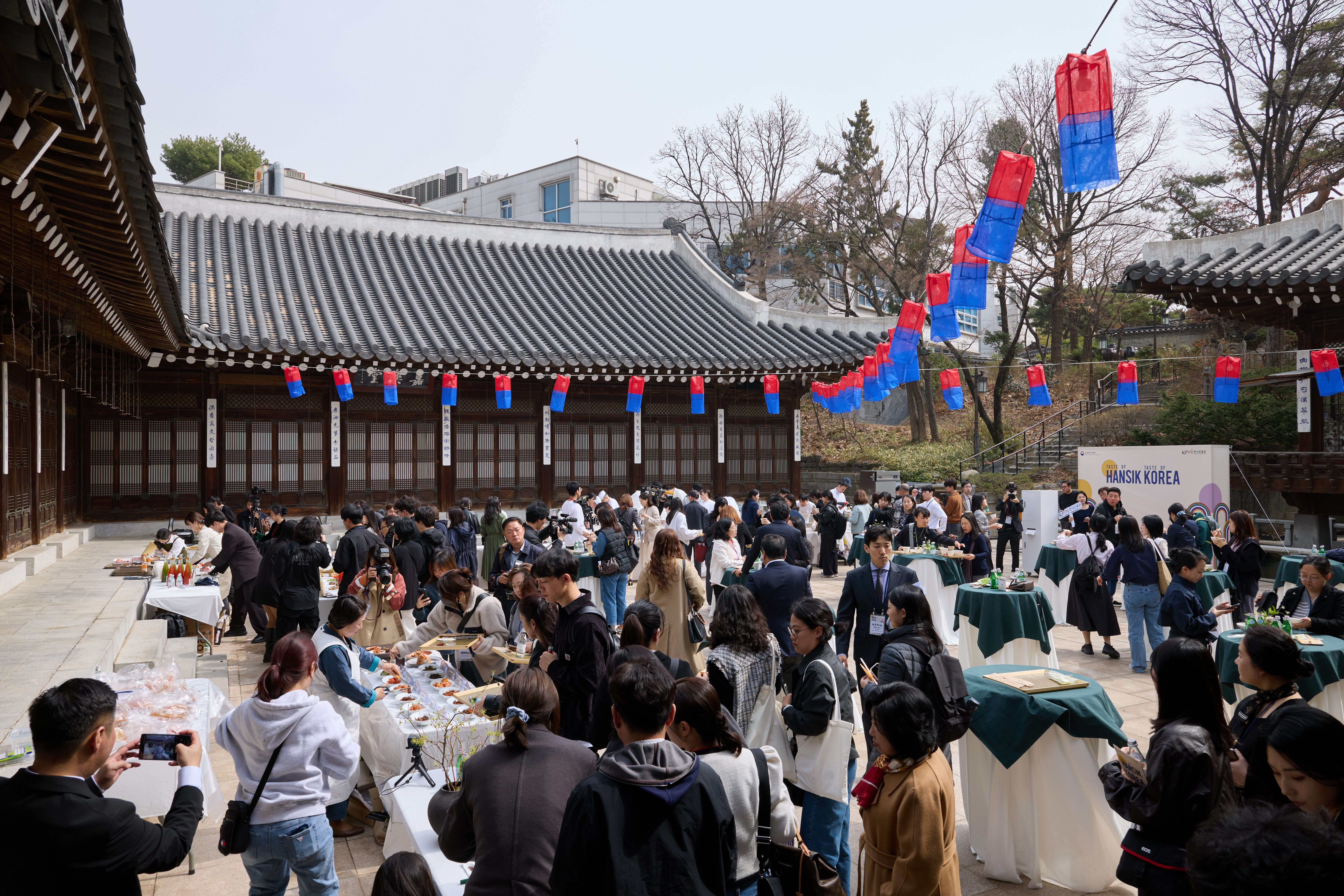 A Splendid Hansik Feast Held in a Traditional Korean Hanok