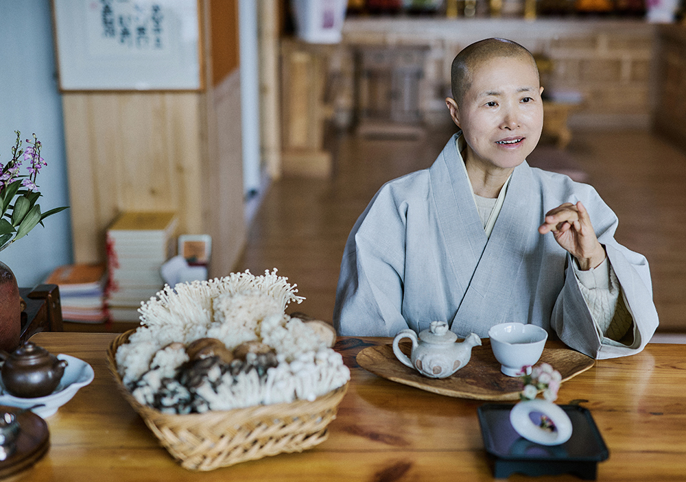 Monk Seonjae’s smile