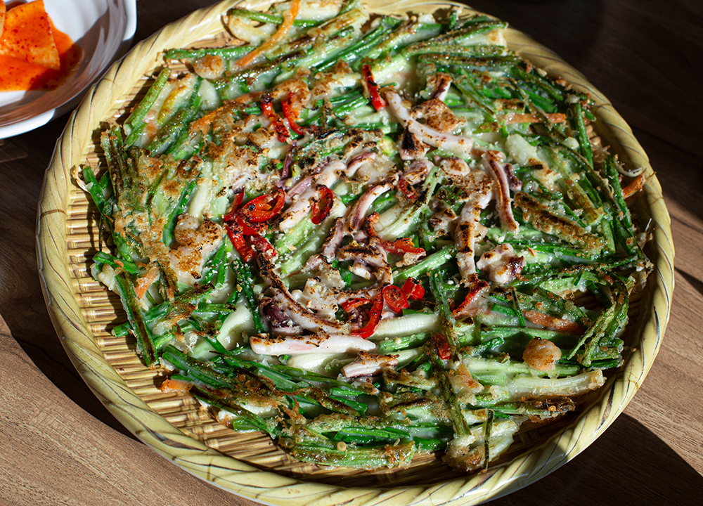 Seafood and green onion pancake