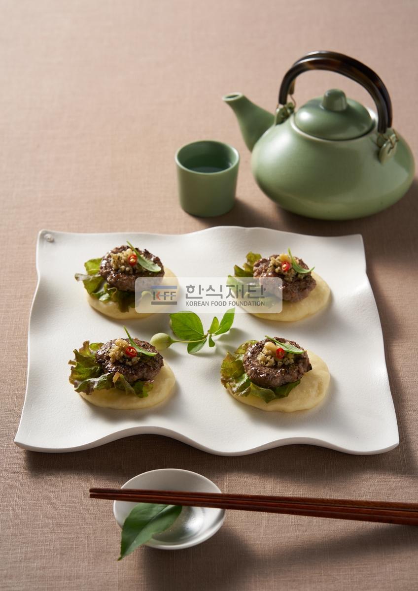 차 및 주전부리 이미지